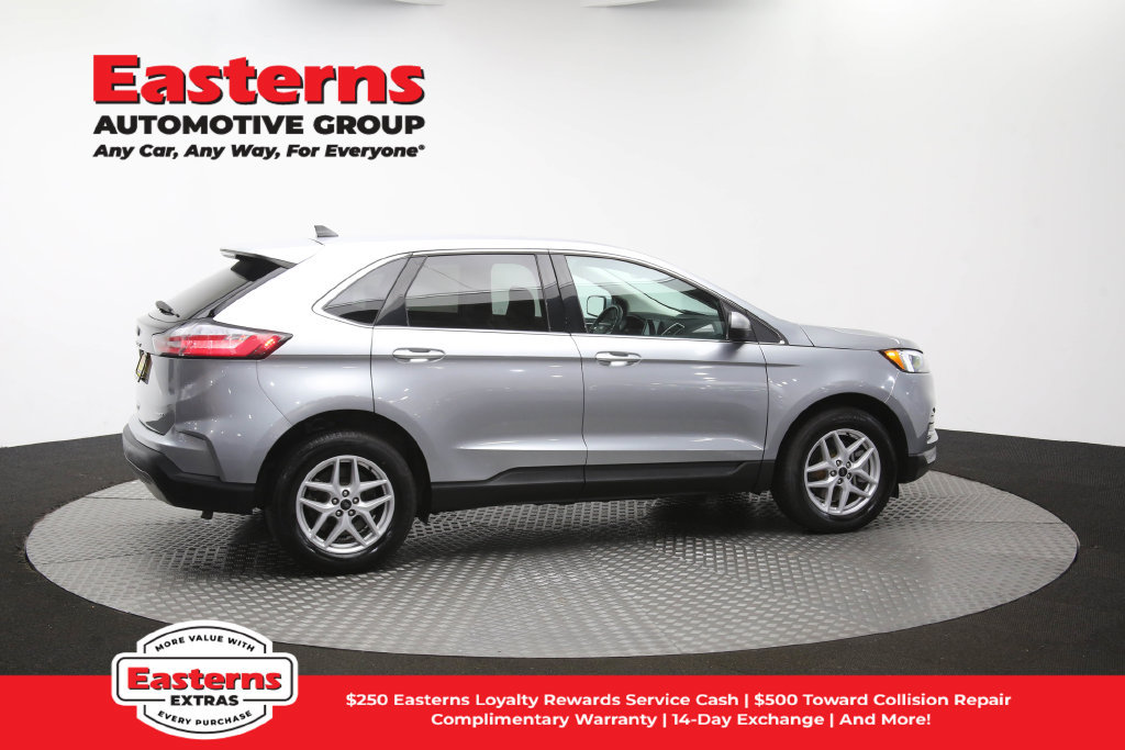 Used 2024 Ford Edge SEL AWD/4WD image 44