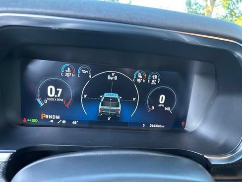 Used 2022 Ford F150 Raptor w/ Raptor 37 Performance Package AWD/4WD image 32