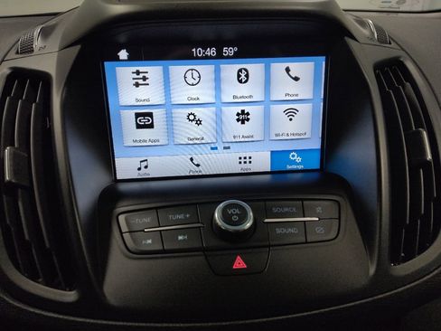 Used 2019 Ford Escape SE image 25