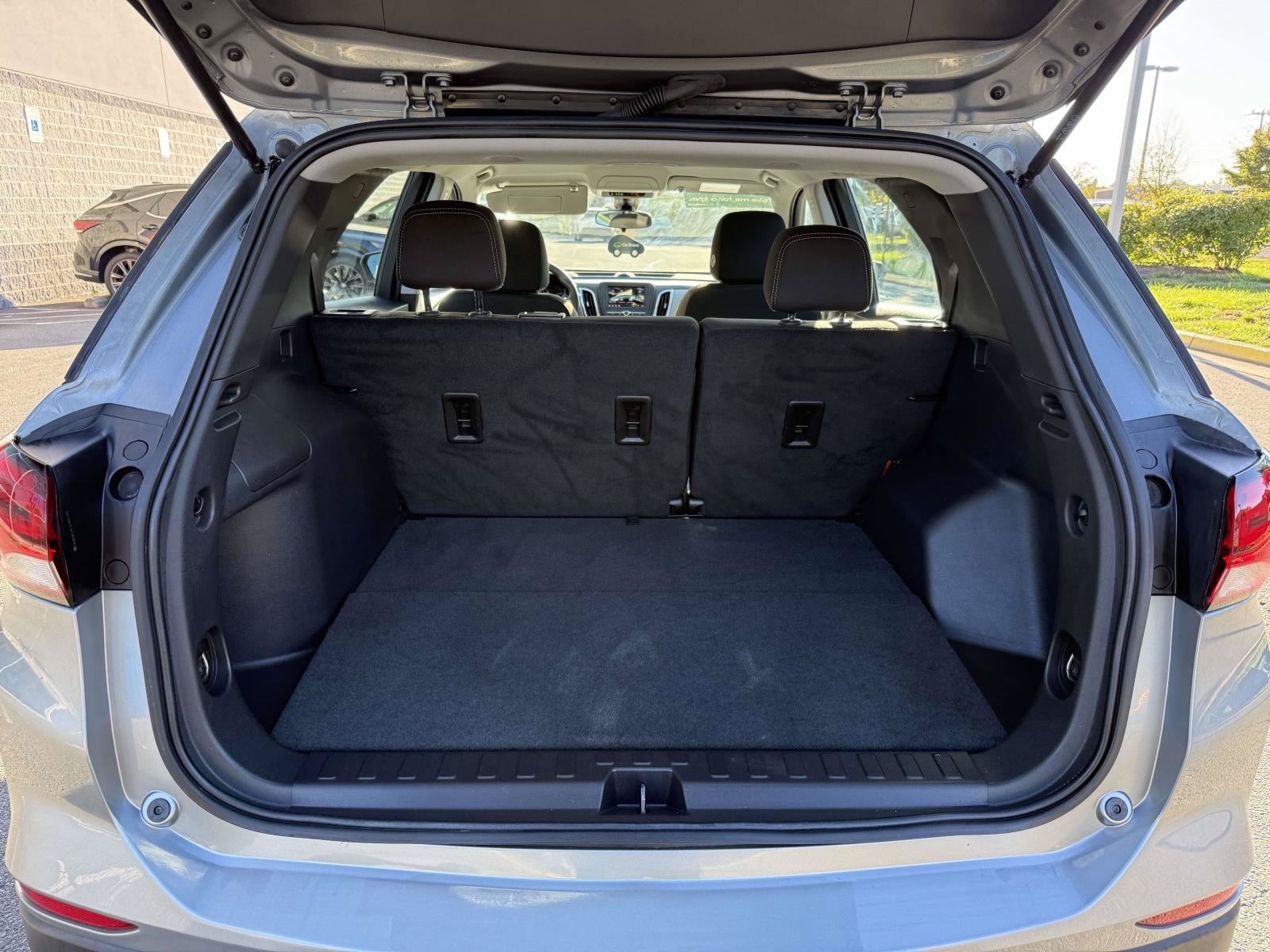 Certified 2024 Chevrolet Equinox LS w/ Driver Confidence II Package AWD/4WD image 26