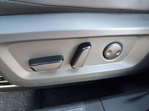 New 2026 Nissan Rogue SV image 25