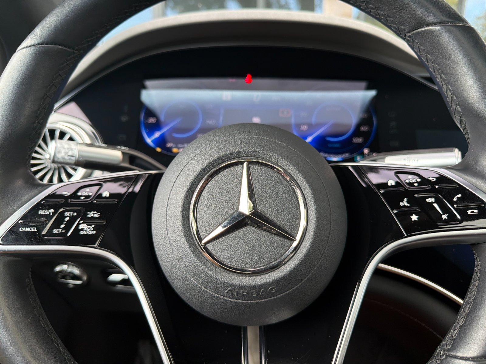 Used 2024 Mercedes-Benz EQS 450+ Sedan image 23