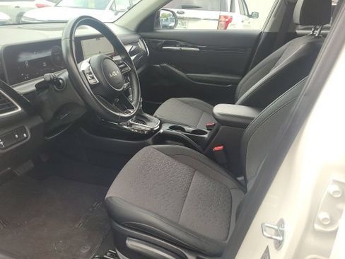 Certified 2024 Kia Seltos S AWD/4WD image 10