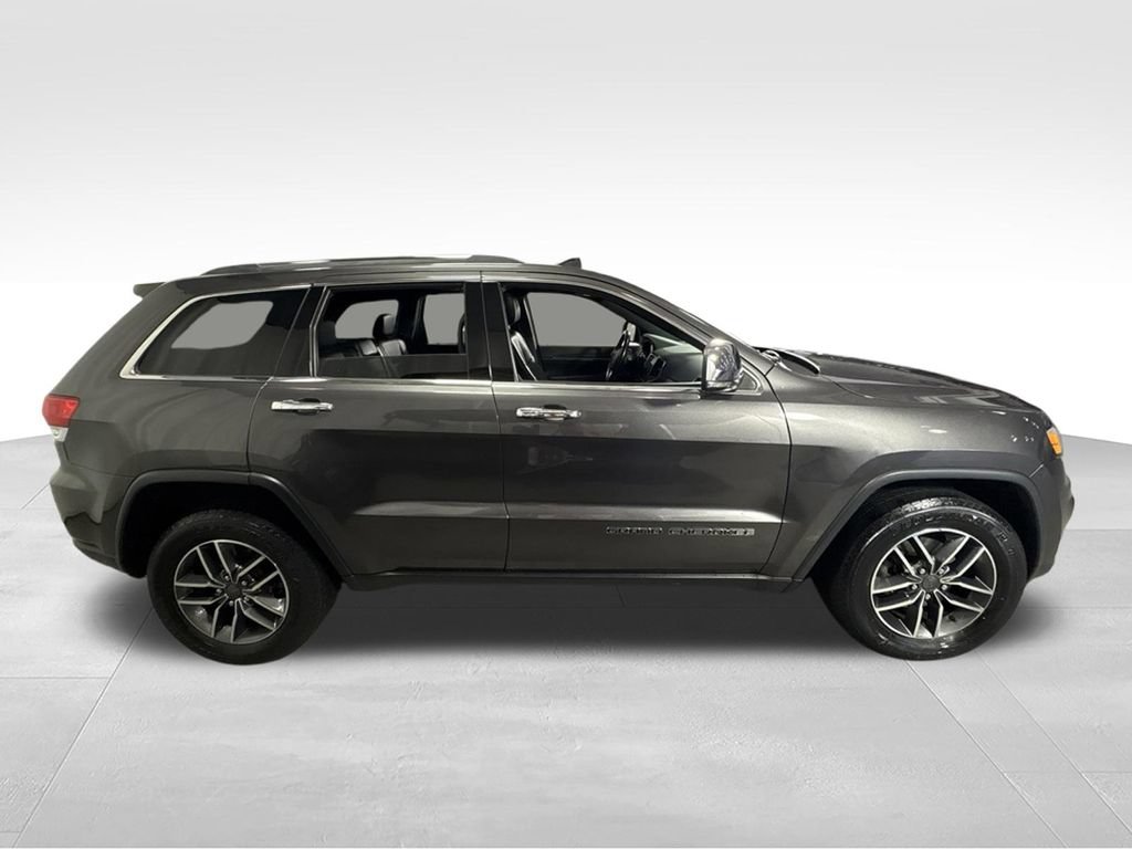 Used 2019 Jeep Grand Cherokee Limited AWD/4WD image 10
