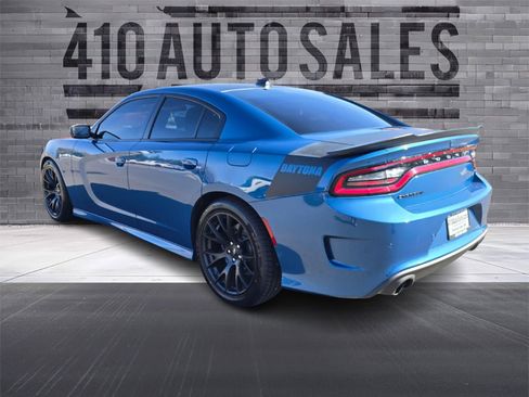 Used 2021 Dodge Charger Scat Pack w/ Daytona Edition Group RWD image 8