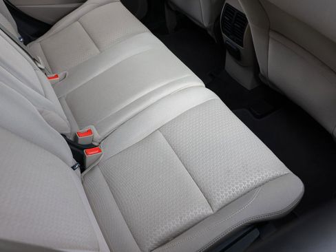 Used 2017 Ford Escape SE w/ Equipment Group 201A FWD image 12