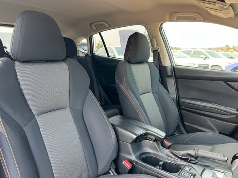 Used 2023 Subaru Crosstrek 2.0i Premium AWD/4WD image 19