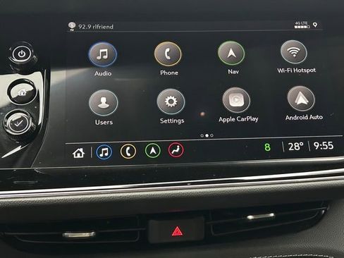 Used 2023 Buick Envision Avenir image 29