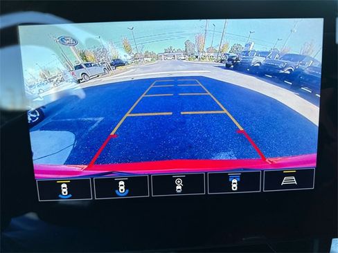 Used 2021 Chevrolet Corvette Stingray Premium Conv w/ Z51 Performance Package image 18