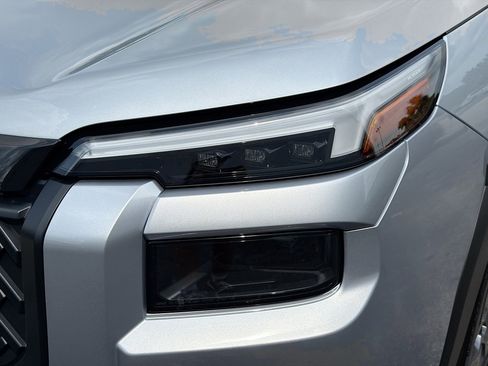 New 2026 Subaru Outback Premium AWD/4WD image 9