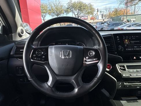 Used 2019 Honda Pilot Elite image 14