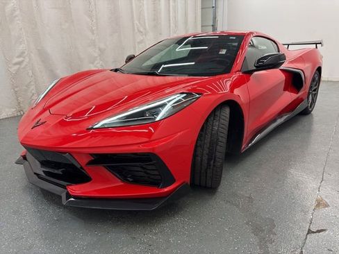 Used 2024 Chevrolet Corvette Stingray Coupe w/ 1LT RWD image 5