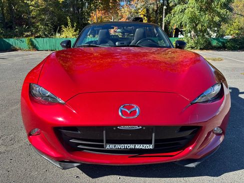 Used 2016 MAZDA MX-5 Miata Sport image 2