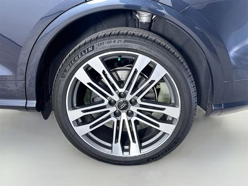 Used 2019 Audi SQ5 Premium Plus w/ Premium Plus Package image 33