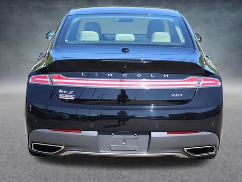 Used 2020 Lincoln MKZ w/ Convenience Package FWD image 22