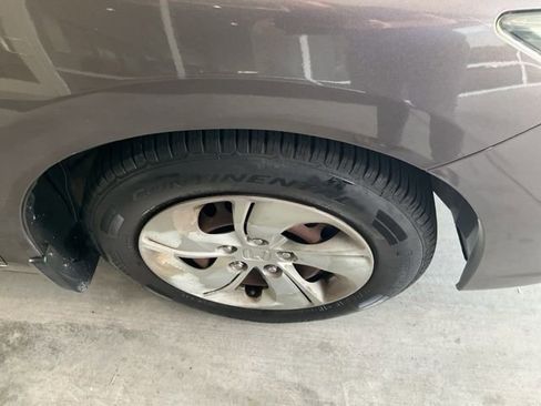 Used 2015 Honda Civic LX image 25