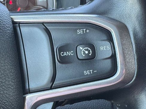 Used 2021 RAM 1500 Laramie AWD/4WD image 39