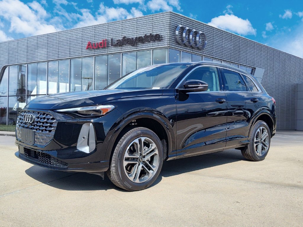 New 2026 Audi Q5 Premium AWD/4WD image 1