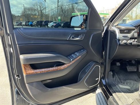 Used 2018 Chevrolet Tahoe Premier image 19