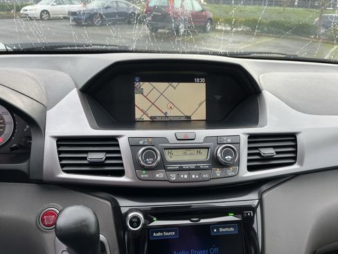 Used 2017 Honda Odyssey EX-L image 24