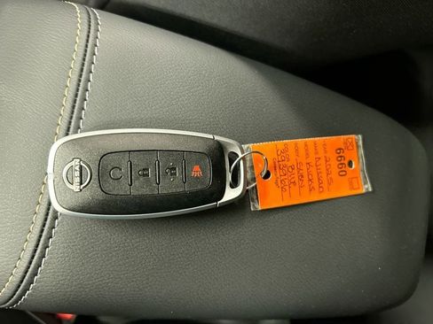 New 2025 Nissan Kicks SV w/ SV Premium Package image 15