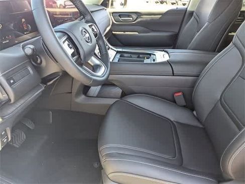 New 2026 Nissan Armada SV RWD image 18