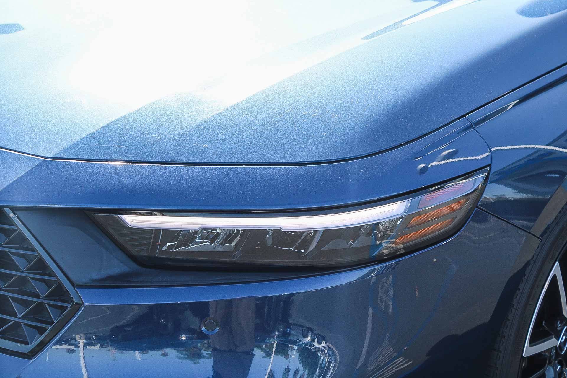 Used 2024 Honda Accord Touring image 5