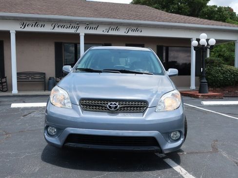 Used 2006 Toyota Matrix XR FWD image 2