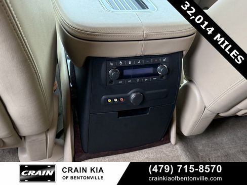 Used 2014 Cadillac Escalade Premium image 26