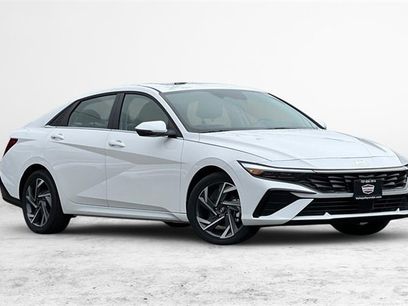 New 2025 Hyundai Elantra Limited