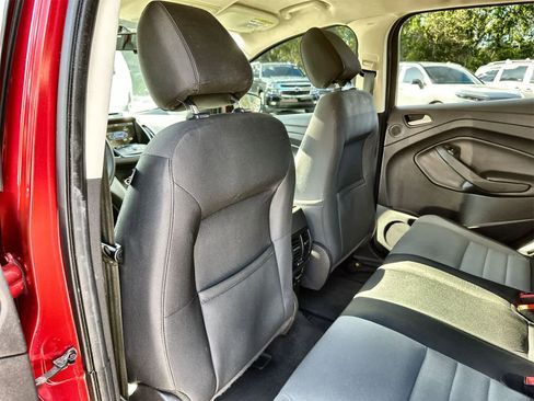 Used 2014 Ford Escape SE w/ Equipment Group 201A image 12