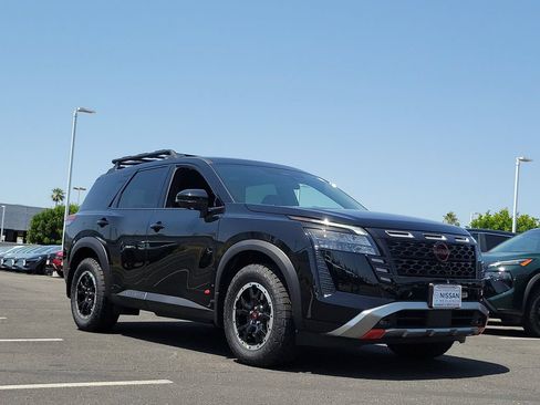 New 2026 Nissan Pathfinder Rock Creek AWD/4WD image 8