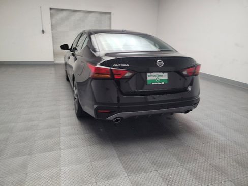 Used 2022 Nissan Altima 2.5 SR image 6