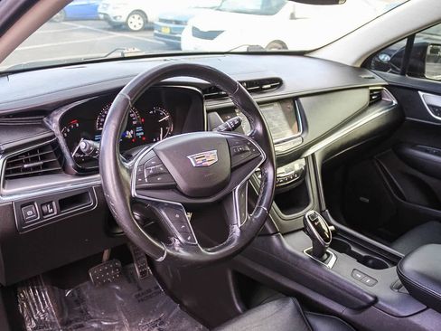 Used 2019 Cadillac XT5 Premium Luxury image 21