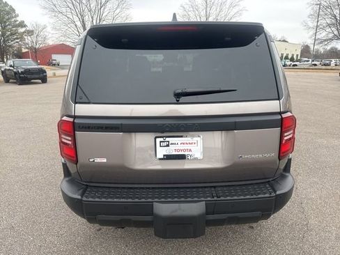 Used 2025 Toyota Land Cruiser 1958 image 4