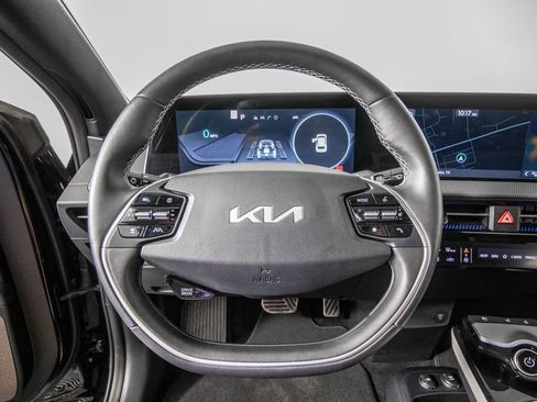 Used 2023 Kia EV6 GT-Line w/ GT-Line Suede Seat Package image 19