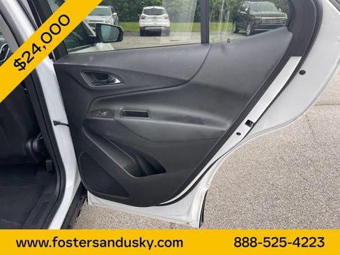 Used 2024 Chevrolet Equinox LT FWD image 18