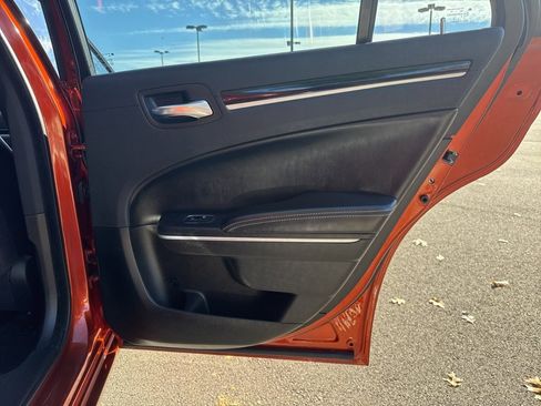 Used 2021 Chrysler 300 S image 21