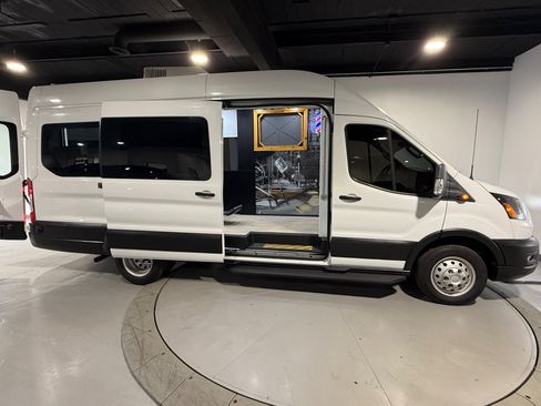 Used 2020 Ford Transit 350 XL RWD image 7