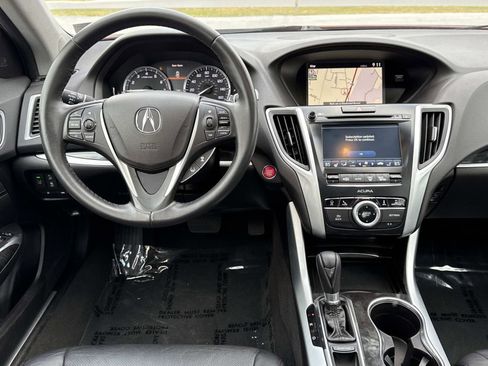 Used 2020 Acura TLX w/ Technology Package image 2