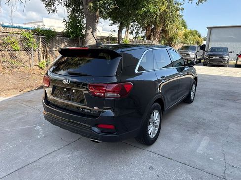 Used 2019 Kia Sorento L FWD image 60
