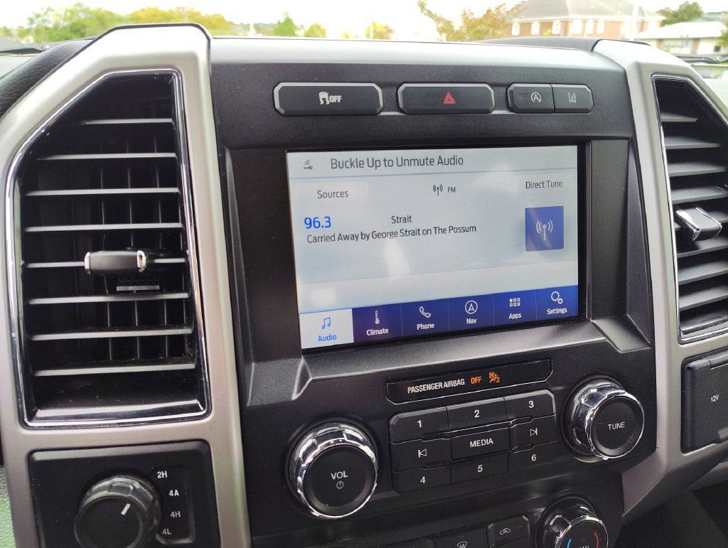 Used 2020 Ford F150 Lariat AWD/4WD image 12