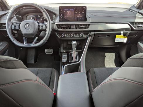 Used 2025 Acura ADX A-Spec image 15