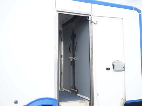 Used 2023 Ford E-350 and Econoline 350 Super Duty w/ Power Windows & Locks Group RWD image 15