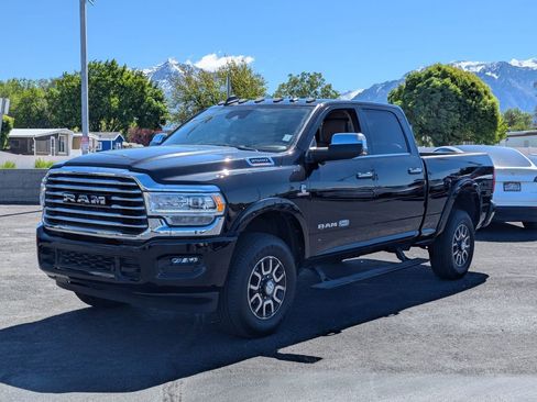 Used 2022 RAM 2500 Limited AWD/4WD image 10