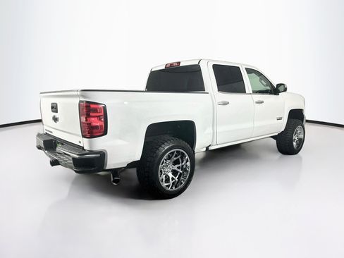 Used 2018 Chevrolet Silverado 1500 LT w/ All Star Edition RWD image 9