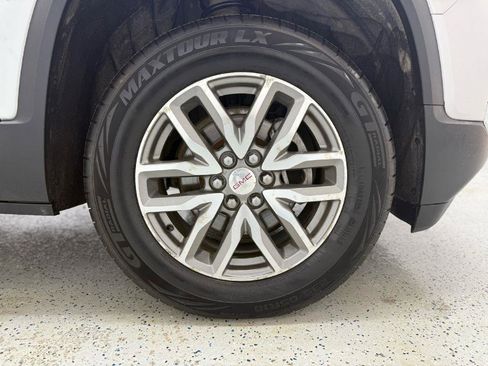 Used 2018 GMC Acadia SLE AWD/4WD image 35