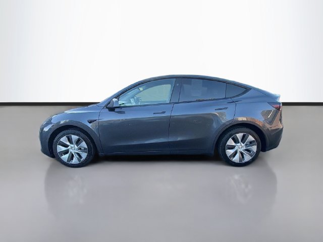 Used 2023 Tesla Model Y Long Range AWD/4WD image 4
