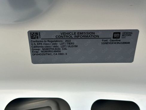 Used 2022 Chevrolet Traverse LT image 31