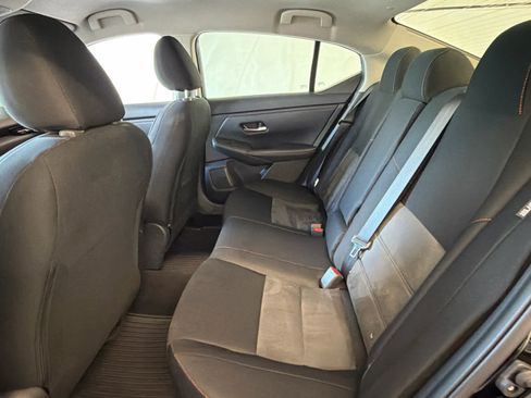 Used 2025 Nissan Sentra SR FWD image 18